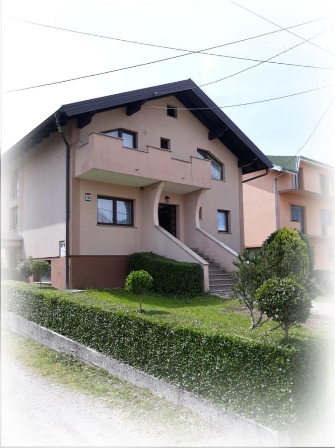 Kristian Zagreb Airport Apartment